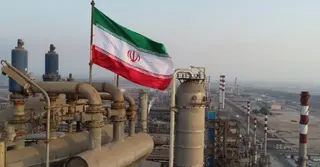 অবরোধের মাঝেও ৪০ লাখ ব্যারেল অপরিশোধিত তেল রপ্তানি ইরানের